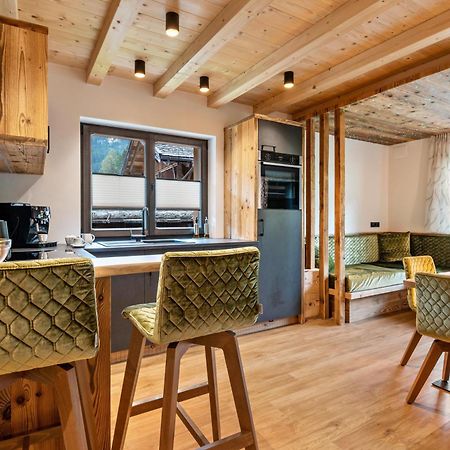 Blosegghof Bergchalets Waldblick Racines Bagian luar foto
