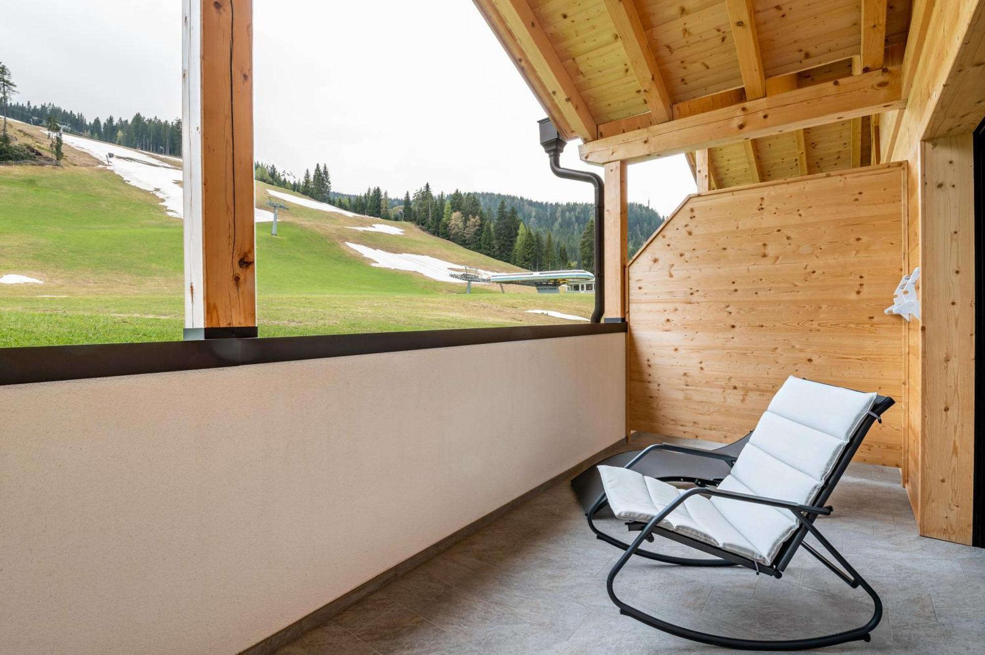 Blosegghof Bergchalets Waldblick Racines Bagian luar foto